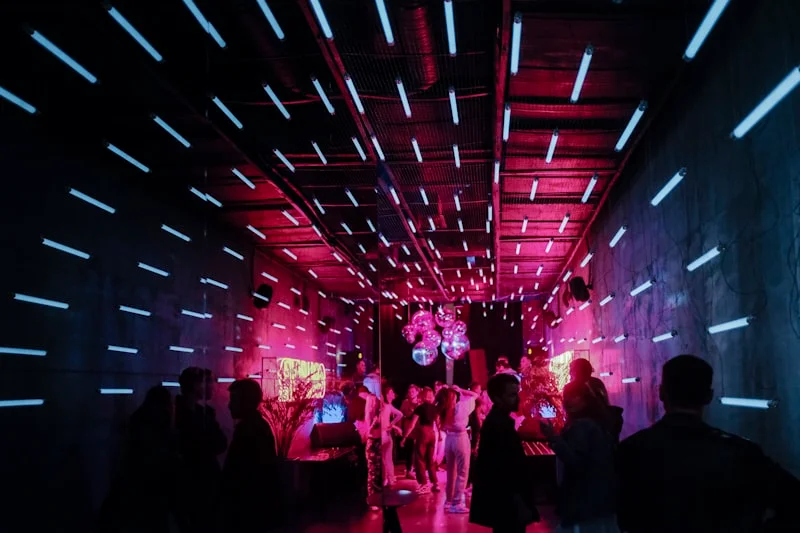 Acoustic panels and intimate seating